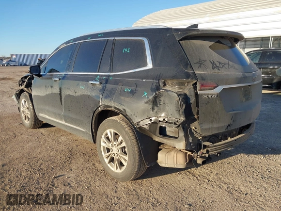 2021 Cadillac XT6 Luxury with VIN 1GYKPAR4XMZ163329, listed as a IAAI auction lot 41225133 with 132,175 mi miles. Bid and sale history available at carsss.com. Image 3.