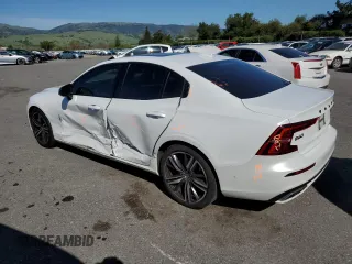 2020 Volvo S60 R-Design with VIN 7JRA22TM1LG030288, listed as a Copart auction lot 50387784 with 27,322 mi miles and Salvage Title. Bid and sale history available at carsss.com. Image 2.