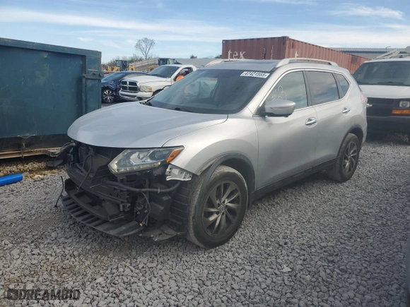 2015 Nissan Rogue S with VIN 5N1AT2MT1FC845874, listed as a Copart auction lot 47421555 with 88,584 mi miles and Salvage Title. Bid and sale history available at carsss.com. Image 1.