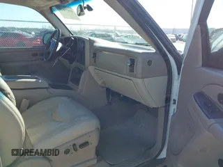 2005 Chevrolet Tahoe Z71 with VIN 1GNEC13T25R108333, listed as a IAAI auction lot 41473619 with 193,335 mi miles and . Bid and sale history available at DreamBid. Image 5.