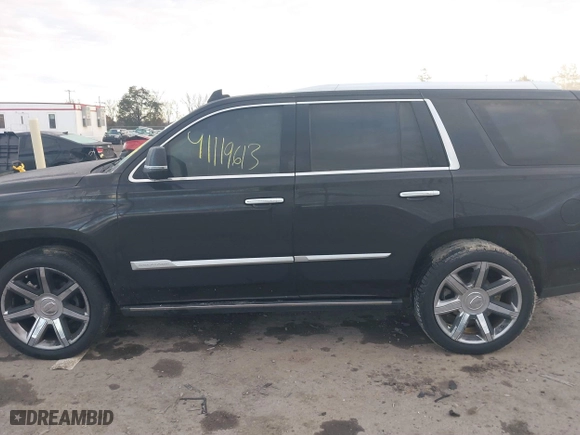 2016 Cadillac Escalade Premium Collection with VIN 1GYS4CKJ5GR374723, listed as a IAAI auction lot 41119613 with 123,499 mi miles. Bid and sale history available at carsss.com. Image 14.