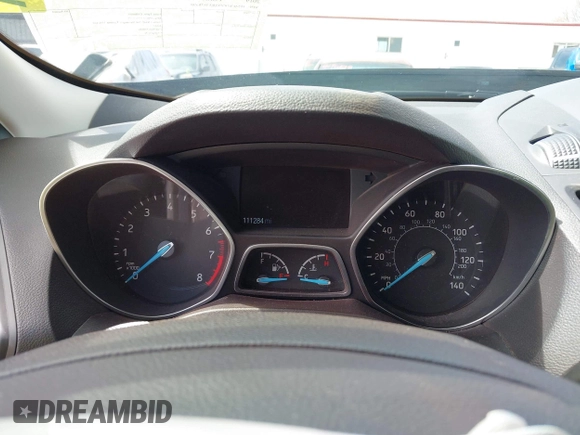 2019 Ford Escape SE z VIN 1FMCU9GDXKUB78598, wystawiony jako IAAI lot #41930913 z przebiegiem 111 284 mil mil oraz . Historia ofert i sprzedaży dostępna na DreamBid. Obrazek 7.