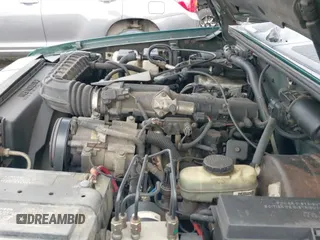 1999 Ford Explorer Sport with VIN 1FMYU24X0XUC46121, listed as a IAAI auction lot 42351681 with 204,345 mi miles and . Bid and sale history available at DreamBid. Image 19.