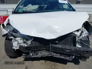 2018 Toyota Sienna LE Auto Access Seat с VIN 5TDKZ3DC3JS913810, выставлен на аукционе IAAI как лот 42476857 с пробегом Не указан миль и . История ставок и продаж доступна на DreamBid. Изображение 6.