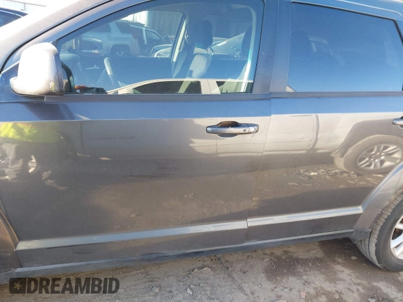 2017 Dodge Journey SXT with VIN 3C4PDCBG0HT510118, listed as a IAAI auction lot 41692397 with 114,603 mi miles and . Bid and sale history available at DreamBid. Image 13.