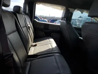 2018 Ford F-250 XL z VIN 1FT7W2B63JEB97907, wystawiony jako Copart lot #46515335 z przebiegiem 209 181 mil mil oraz Szkoda całkowita • Salvage title. Historia ofert i sprzedaży dostępna na DreamBid. Obrazek 11.