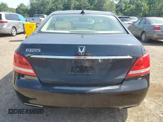 2014 Hyundai Equus Signature z VIN KMHGH4JHXEU085606, wystawiony jako Copart lot #55570645 z przebiegiem 114 951 mil mil oraz Szkody całkowita. Historia ofert i sprzedaży dostępna na DreamBid. Obrazek 6.