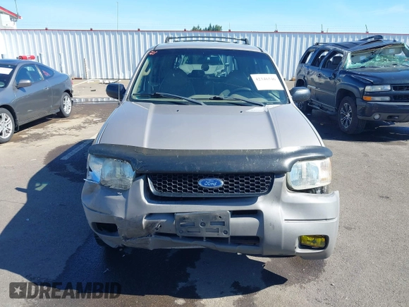 2001 Ford Escape XLS с VIN 1FMYU01B11KA16460, выставлен на аукционе IAAI как лот 42346546 с пробегом 264 160 миль миль и . История ставок и продаж доступна на DreamBid. Изображение 12.