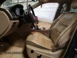 2017 Jeep Grand Cherokee Overland z VIN 1C4RJFCG3HC638205, wystawiony jako Copart lot #53424655 z przebiegiem 175 318 mil mil oraz Czysty tytuł • Clean title. Historia ofert i sprzedaży dostępna na DreamBid. Obrazek 7.