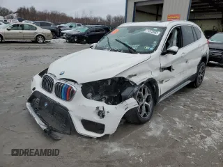 2018 BMW X1 xDrive28i with VIN WBXHT3C3XJ5K32369, listed as a Copart auction lot 71373882 with 0 mi miles. Bid and sale history available at carsss.com. Image 1.
