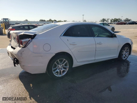 2013 Chevrolet Malibu LT with VIN 1G11C5SA0DF274003, listed as a Copart auction lot 53482325 with 263,277 mi miles and Salvage Title. Bid and sale history available at carsss.com. Image 3.