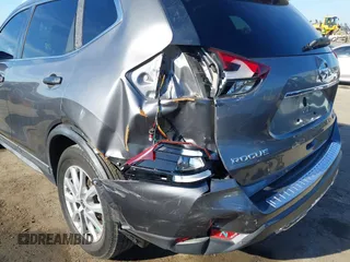 2019 Nissan Rogue SV with VIN KNMAT2MTXKP549372, listed as a IAAI auction lot 41882401 with 41,027 mi miles. Bid and sale history available at carsss.com. Image 6.