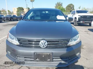 2016 Volkswagen Jetta Sport z VIN 3VWD17AJ5GM231530, wystawiony jako IAAI lot #41968152 z przebiegiem 85 474 mil mil oraz . Historia ofert i sprzedaży dostępna na DreamBid. Obrazek 12.
