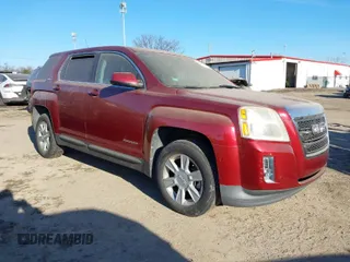 2010 GMC Terrain SLE-1 with VIN 2CTALBEWXA6345330, listed as a IAAI auction lot 41403804 with 99,074 mi miles. Bid and sale history available at carsss.com. Image 1.