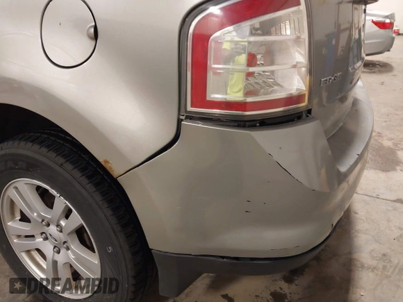 2007 Ford Edge SE z VIN 2FMDK36C97BA95919, wystawiony jako IAAI lot #42192161 z przebiegiem 228 621 mil mil oraz . Historia ofert i sprzedaży dostępna na DreamBid. Obrazek 12.