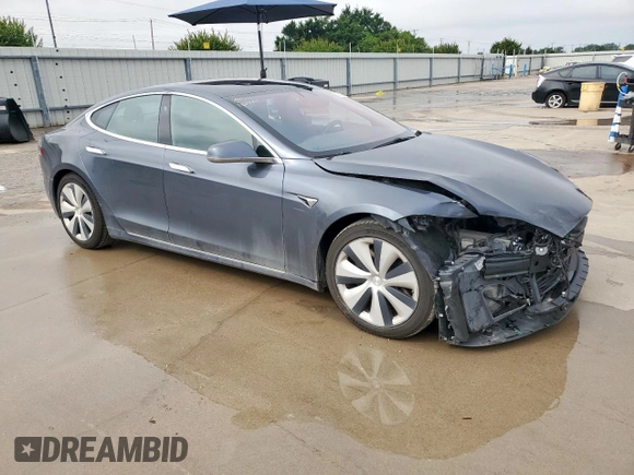 2020 Tesla Model S Long Range with VIN 5YJSA1E29LF385201, listed as a Copart auction lot 59536305 with 57,108 mi miles and Salvage title. Bid and sale history available at DreamBid. Image 4.