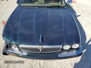 2001 Jaguar XJ Vanden Plas with VIN SAJDA24C51LF38566, listed as a Copart auction lot 43314625 with 100,298 mi miles and Salvage title. Bid and sale history available at DreamBid. Image 11.