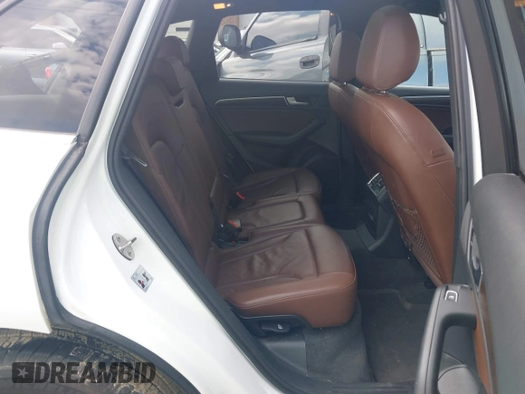 2016 Audi Q5 Premium z VIN WA1C2AFP3GA139734, wystawiony jako IAAI lot #42205683 z przebiegiem 120 162 mil mil oraz . Historia ofert i sprzedaży dostępna na DreamBid. Obrazek 8.