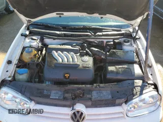 2000 Volkswagen Golf z VIN WVWGC21JXYW665232, wystawiony jako Copart lot #45867135 z przebiegiem 235 299 mil mil oraz Szkoda całkowita • Salvage title. Historia ofert i sprzedaży dostępna na DreamBid. Obrazek 11.