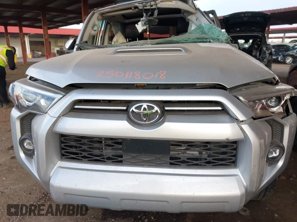 2022 Toyota 4Runner TRD Off Road Premium with VIN JTERU5JR4N6071868, listed as a IAAI auction lot 41500381 with 79,302 mi miles and . Bid and sale history available at DreamBid. Image 11.