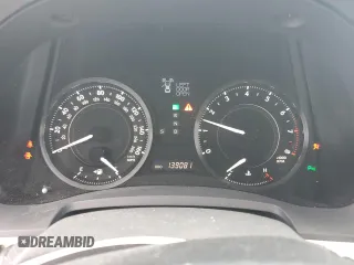 2010 Lexus IS 250 C z VIN JTHFF2C26A2512710, wystawiony jako Copart lot #57880605 z przebiegiem 139 081 mil mil oraz Szkoda całkowita • Salvage title. Historia ofert i sprzedaży dostępna na DreamBid. Obrazek 9.