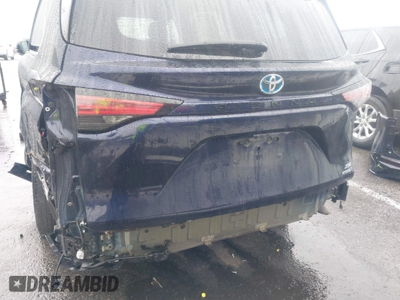 2021 Toyota Sienna XSE with VIN 5TDXRKEC5MS020539, listed as a IAAI auction lot 41569311 with 86,902 mi miles and . Bid and sale history available at DreamBid. Image 6.