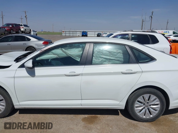 2019 Volkswagen Jetta S z VIN 3VWC57BU7KM110001, wystawiony jako IAAI lot #42244184 z przebiegiem 49 883 mil mil oraz . Historia ofert i sprzedaży dostępna na DreamBid. Obrazek 15.