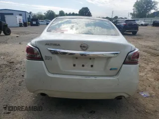 2014 Nissan Altima 2.5 with VIN 1N4AL3AP2EC425563, listed as a Copart auction lot 52542865 with 259,156 mi miles and Salvage Title. Bid and sale history available at carsss.com. Image 6.