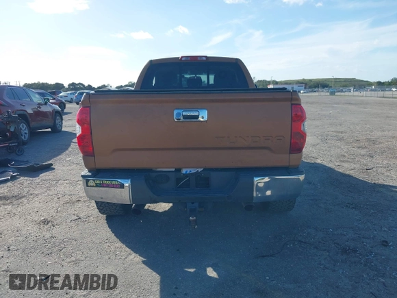 2016 Toyota Tundra SR z VIN 5TFRM5F19GX102715, wystawiony jako IAAI lot #41265300 z przebiegiem 109 619 mil mil oraz . Historia ofert i sprzedaży dostępna na DreamBid. Obrazek 17.