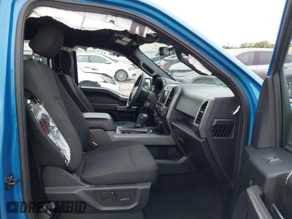 2020 Ford F-150 XL z VIN 1FTEW1CP9LKD17562, wystawiony jako IAAI lot #42060802 z przebiegiem 36 272 mil mil oraz . Historia ofert i sprzedaży dostępna na DreamBid. Obrazek 5.