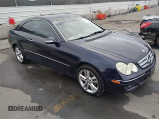 2008 Mercedes-Benz CLK 350 with VIN WDBTJ56HX8F241222, listed as a IAAI auction lot 42544625 with 100,052 mi miles and . Bid and sale history available at DreamBid. Image 1.