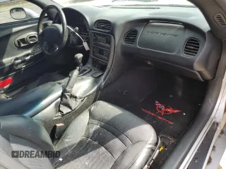 2001 Chevrolet Corvette with VIN 1G1YY22GX15134738, listed as a Copart auction lot 45674865 with 178,942 mi miles and Salvage Title. Bid and sale history available at carsss.com. Image 8.