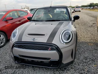 2022 MINI Convertible Cooper S with VIN WMW43DL0XN3P20467, listed as a Copart auction lot 75042174 with 9,038 mi miles and Non Repairable. Bid and sale history available at carsss.com. Image 5.