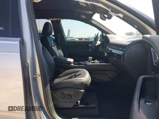 2019 Audi Q7 Prestige with VIN WA1VAAF73KD015756, listed as a IAAI auction lot 41868717 with 49,227 mi miles. Bid and sale history available at carsss.com. Image 5.
