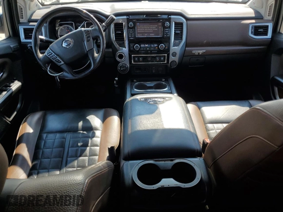 2018 Nissan Titan Pro-4X z VIN 1N6AA1E50JN526481, wystawiony jako Copart lot #71800504 z przebiegiem 147 463 mil mil oraz Szkoda całkowita • Salvage title. Historia ofert i sprzedaży dostępna na DreamBid. Obrazek 8.