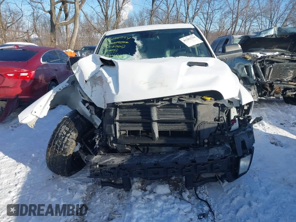 2018 Ram 1500 Night z VIN 1C6RR7MT8JS204066, wystawiony jako IAAI lot #41282724 z przebiegiem 122 681 mil mil oraz . Historia ofert i sprzedaży dostępna na DreamBid. Obrazek 12.