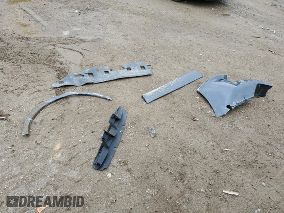 2014 Ram 1500 Sport с VIN 1C6RR7MT3ES301133, выставлен на аукционе Copart как лот 61975405 с пробегом Не указан миль и Чистый • Clean title. История ставок и продаж доступна на DreamBid. Изображение 12.
