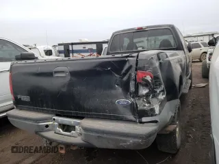 2001 Ford F-350 XL with VIN 1FTSX31F81EA54725, listed as a Copart auction lot 75389384 with 355,047 mi miles and Salvage Title. Bid and sale history available at DreamBid. Image 3.