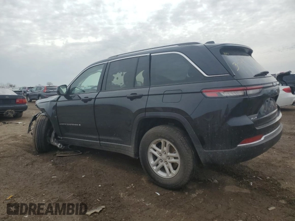 2023 Jeep Grand Cherokee Laredo z VIN 1C4RJHAG3PC625418, wystawiony jako Copart lot #49271395 z przebiegiem 12 874 mil mil oraz Szkoda całkowita • Salvage title. Historia ofert i sprzedaży dostępna na DreamBid. Obrazek 2.