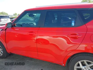 2025 Kia Soul LX with VIN KNDJ23AU3S7243779, listed as a IAAI auction lot 41990740 with 6,483 mi miles and . Bid and sale history available at DreamBid. Image 15.