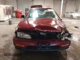 1994 Honda Accord DX with VIN 1HGCD562XRA176098, listed as a IAAI auction lot 41228156 with 113,553 mi miles. Bid and sale history available at carsss.com. Image 13.