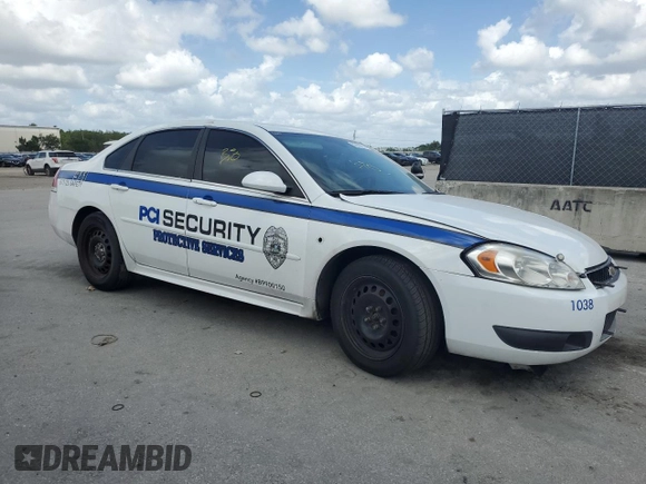 2012 Chevrolet Impala Police Police z VIN 2G1WD5E39C1322930, wystawiony jako Copart lot #55292425 z przebiegiem 138 272 mil mil oraz Nie do naprawy • Non repairable. Historia ofert i sprzedaży dostępna na DreamBid. Obrazek 4.
