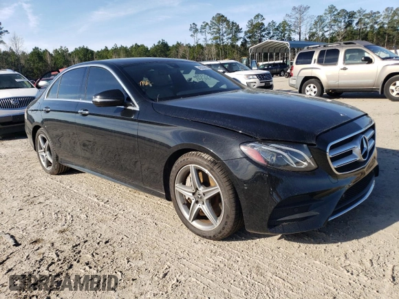 2018 Mercedes-Benz E-Class E 300 with VIN WDDZF4JB3JA306561, listed as a Copart auction lot 40059863 with 50,439 mi miles. Bid and sale history available at carsss.com. Image 4.