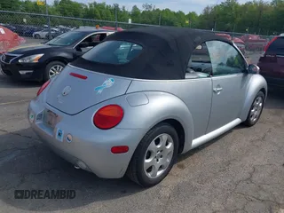 2003 Volkswagen Beetle GLS with VIN 3VWCK21Y73M319109, listed as a IAAI auction lot 42238550 with 211,219 mi miles and . Bid and sale history available at DreamBid. Image 4.