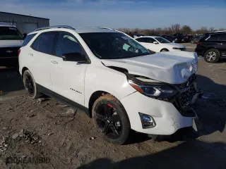 2020 Chevrolet Equinox Premier with VIN 2GNAXNEV8L6215369, listed as a Copart auction lot 43782555 with 28,319 mi miles and Salvage Title. Bid and sale history available at carsss.com. Image 4.