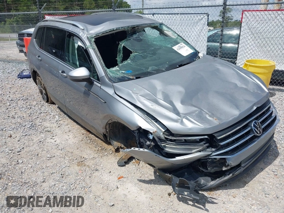 2022 Volkswagen Tiguan SE z VIN 3VV3B7AXXNM167936, wystawiony jako IAAI lot #42608826 z przebiegiem Nie podano mil oraz . Historia ofert i sprzedaży dostępna na DreamBid. Obrazek 6.