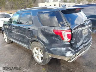 2017 Ford Explorer XLT with VIN 1FM5K8DH4HGC36289, listed as a IAAI auction lot 41433894 with 71,681 mi miles. Bid and sale history available at carsss.com. Image 3.