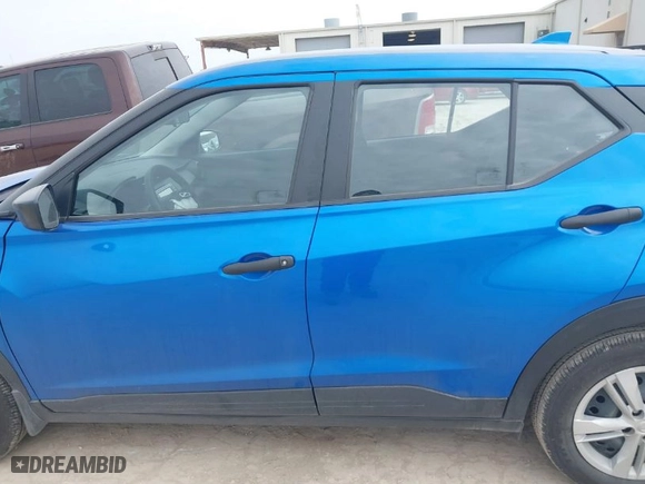 2024 Nissan Kicks S with VIN 3N1CP5BV1RL579324, listed as a IAAI auction lot 41625611 with 4,951 mi miles. Bid and sale history available at carsss.com. Image 15.