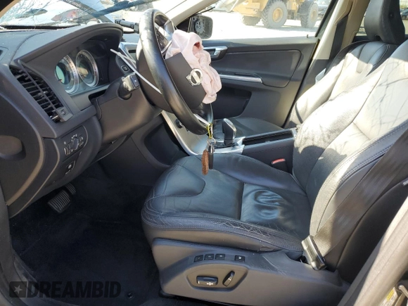 2013 Volvo XC60 T6 z VIN YV4902DZ7D2416551, wystawiony jako Copart lot #59271935 z przebiegiem 135 349 mil mil oraz Szkoda całkowita • Salvage title. Historia ofert i sprzedaży dostępna na DreamBid. Obrazek 7.