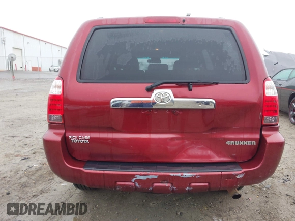 2008 Toyota 4Runner SR5 with VIN JTEZU14R78K004536, listed as a IAAI auction lot 41542110 with 219,297 mi miles. Bid and sale history available at carsss.com. Image 18.
